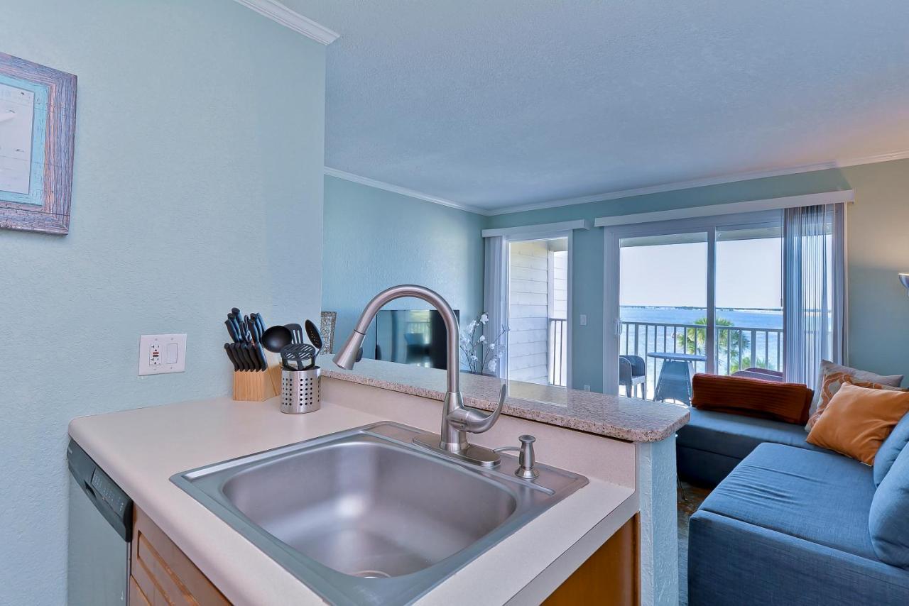 412-Amazing Views, Waterfront, Wifi, Pool, Close To Bucs Stadium Tampa Exterior photo